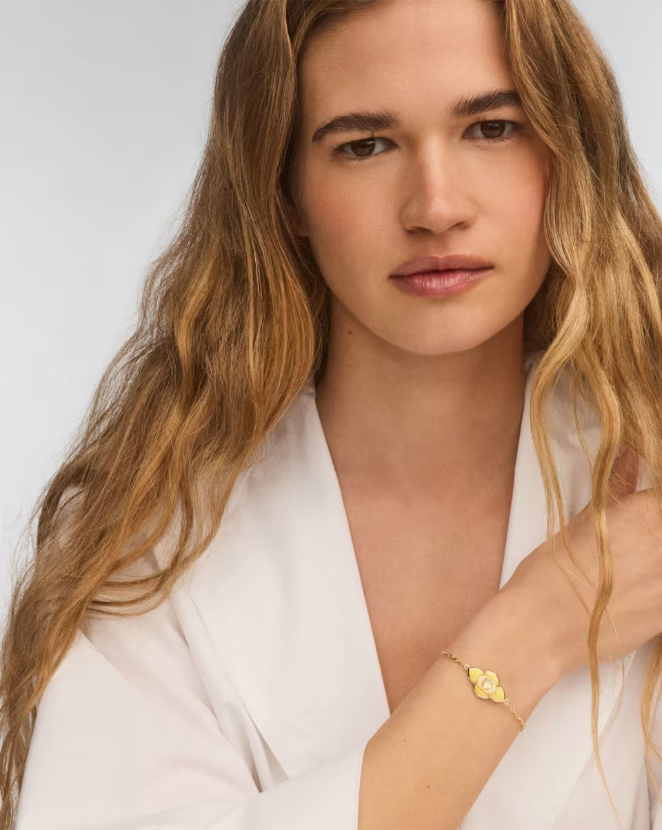 Abbie Medallion Gold Delicate Chain Bracelet