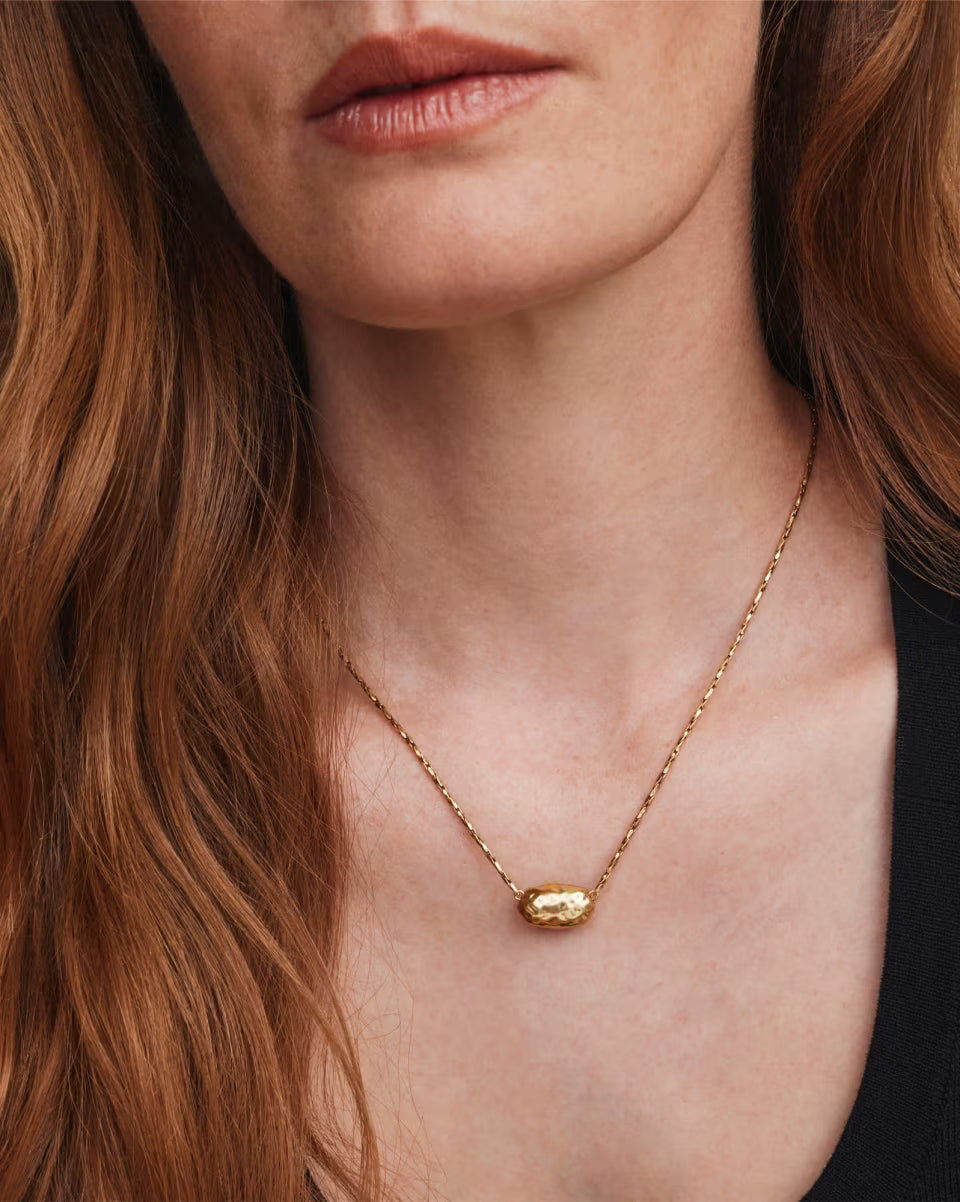 Elisa Riveted Gold Short Pendant Necklace
