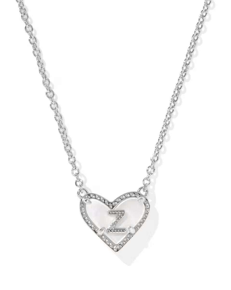Ari Heart Letter S Silver Short Pendant Necklace