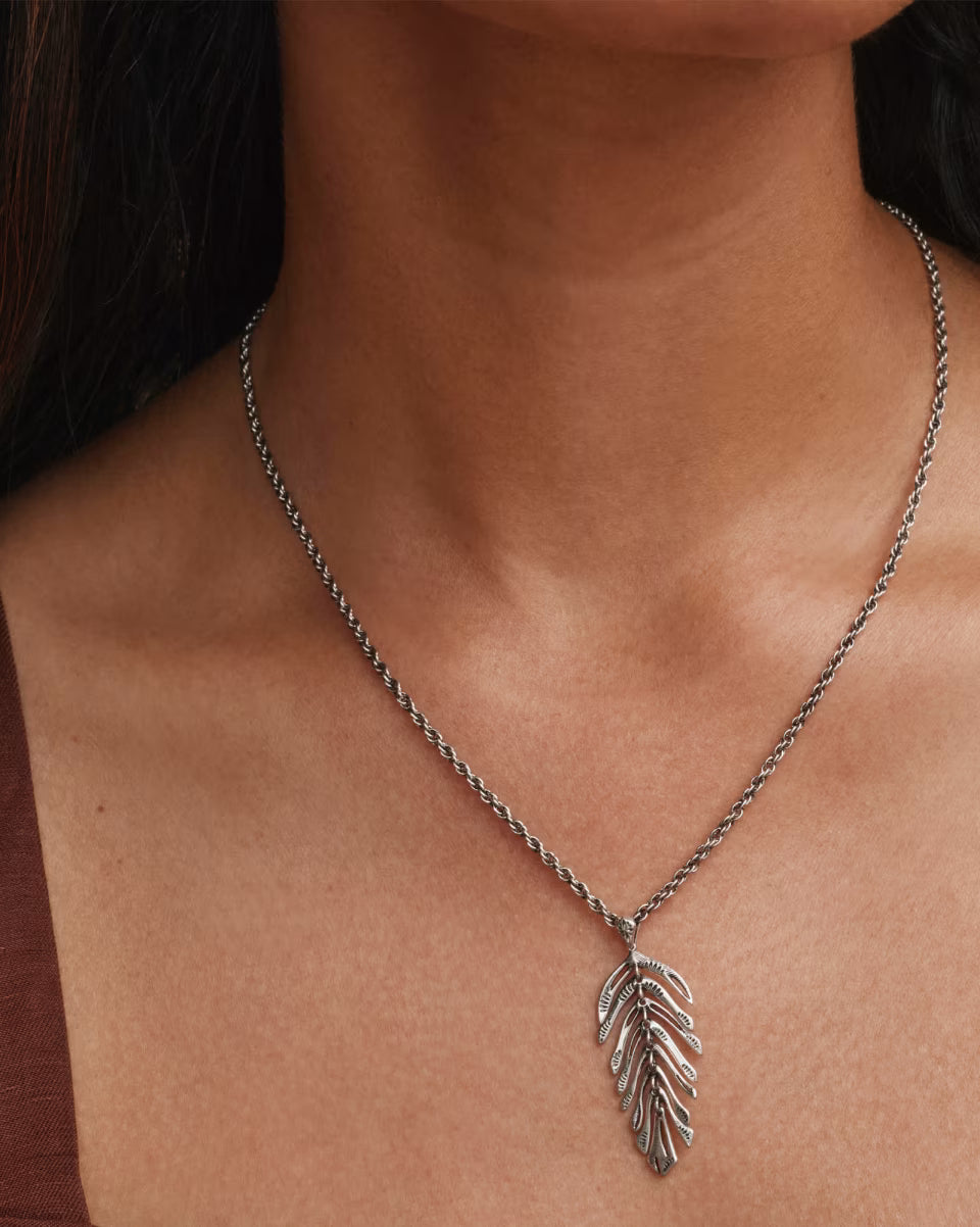 Calliope Vintage Gold Short Pendant Necklace