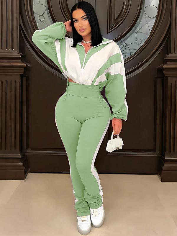 Women's Casual Sweat Suit - Long Sleeve Hoodie & Sweatpants with Pockets, Geometric Pattern Knit Set