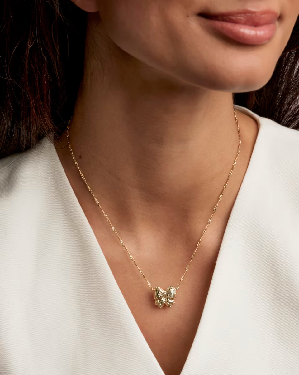 Haley Bow Gold Short Pendant Necklace