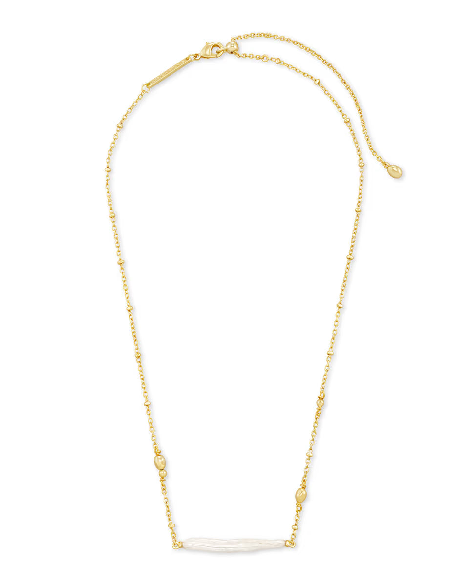 Eileen Silver Pendant Necklace in Freshwater Cultured Pearl