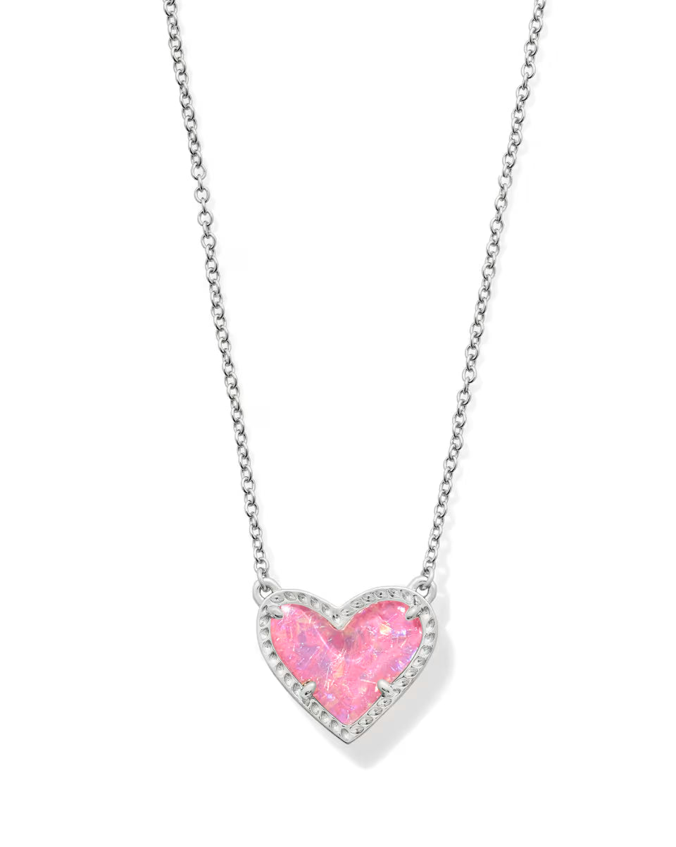 Ari Heart Silver Pendant Necklace in Ivory Mother-of-Pearl