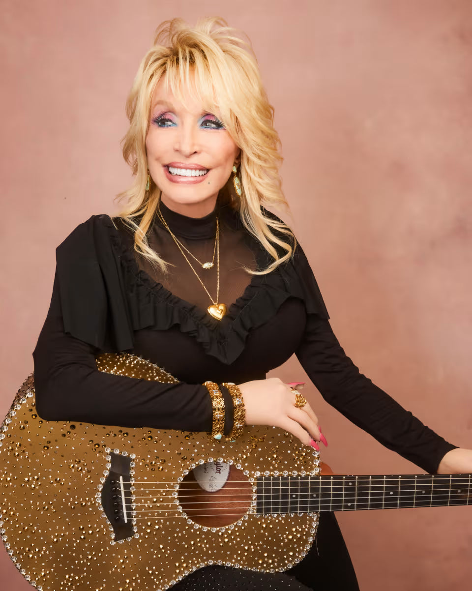 Dolly Parton x Kendra Scott Vintage Gold Statement Chain Bracelet