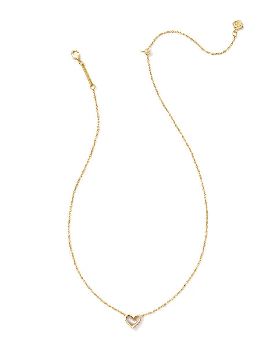 Framed Ari Heart Gold Short Pendant Necklace in Light Pink Drusy