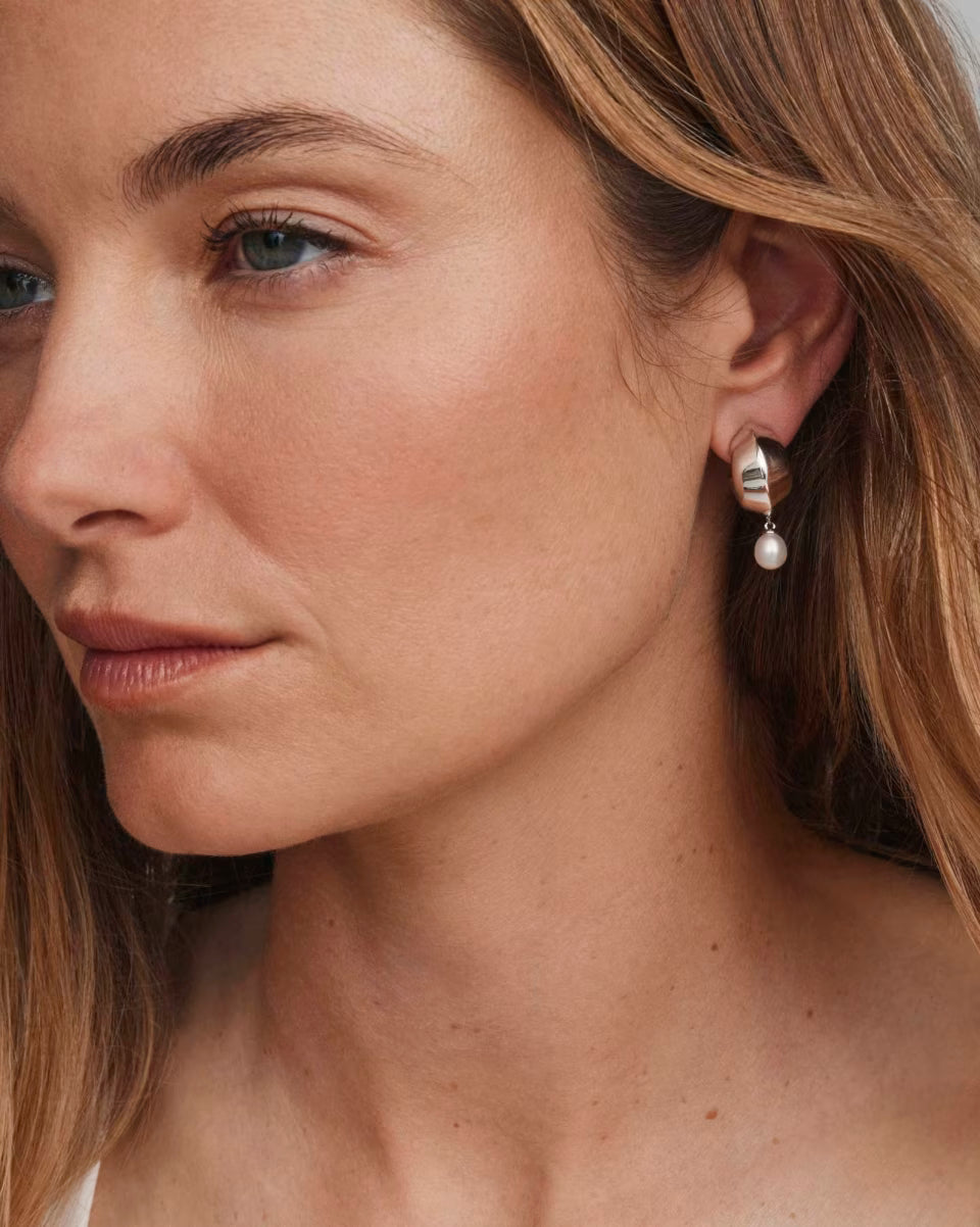 Oakland Pearl Gold Huggie Earrings