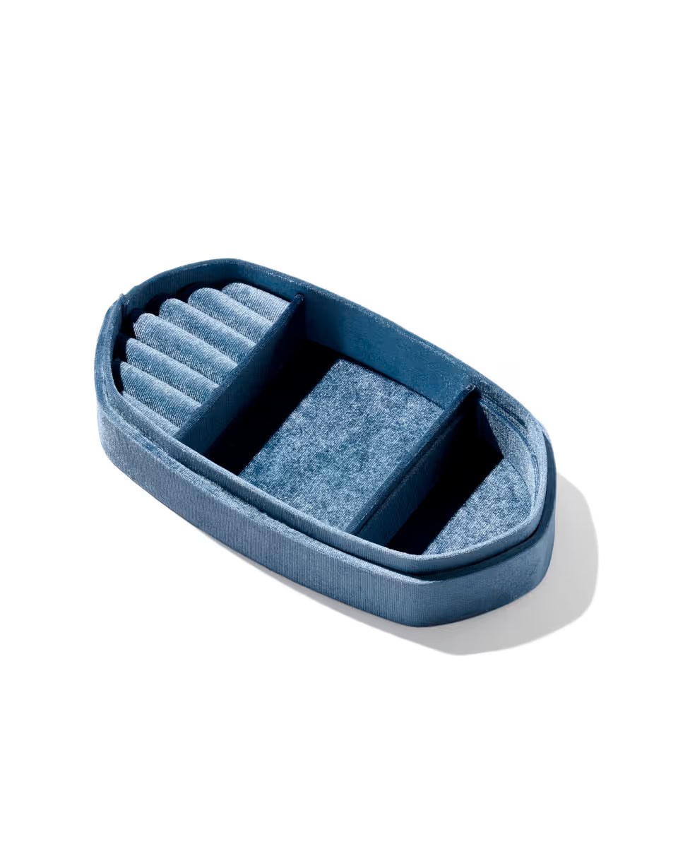 Danielle Medium Case