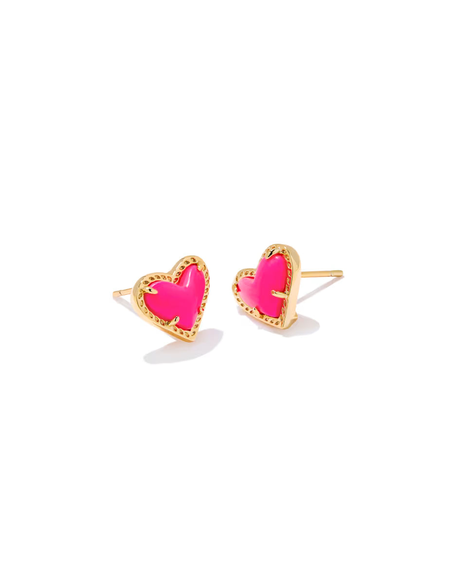 Ari Heart Gold Stud Earrings in Rose Quartz