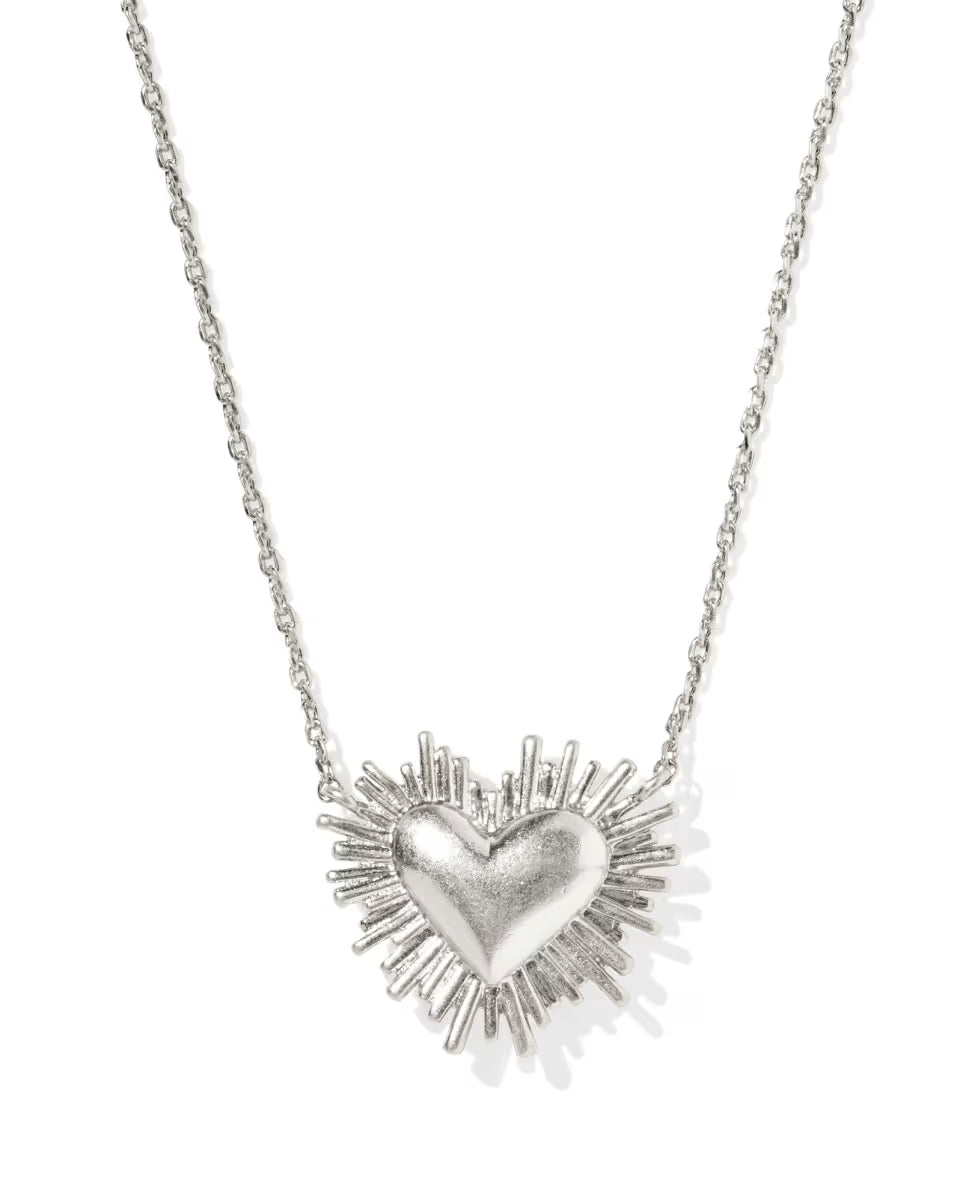 Dolly Parton x Kendra Scott Ari Heart Gold Short Pendant Necklace