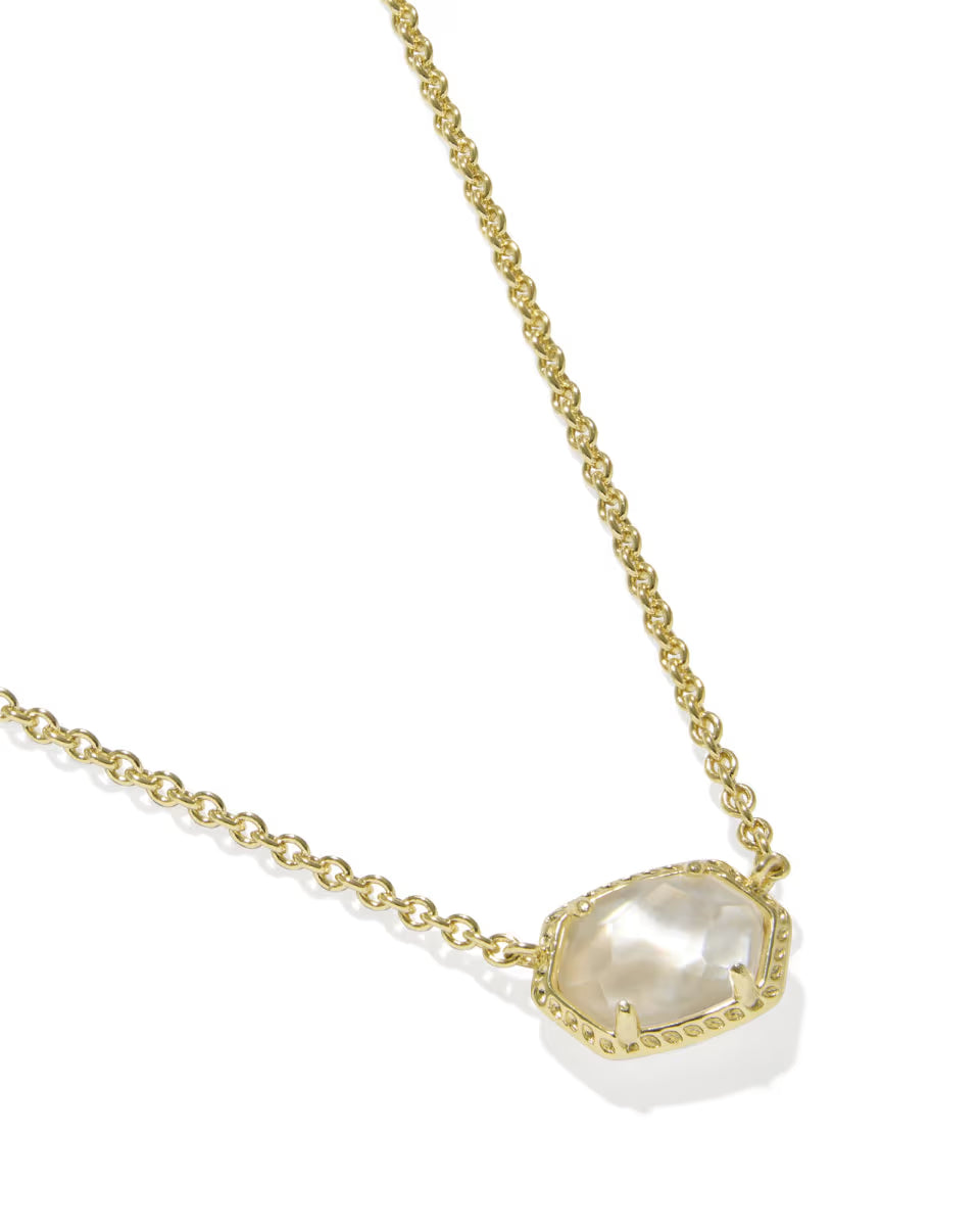 Daphne Gold Frame Short Pendant Necklace