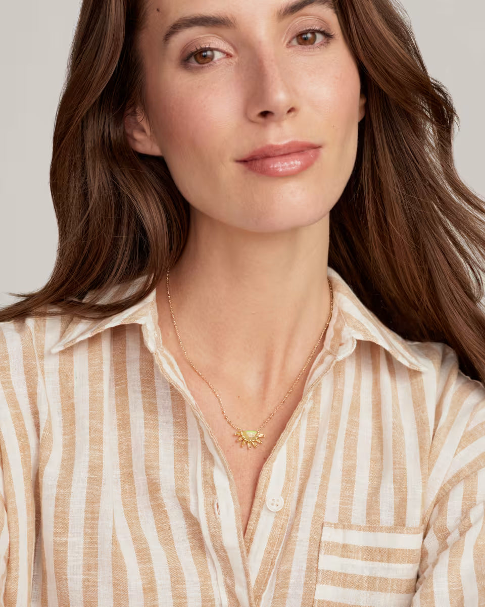Samantha Sun Gold Short Pendant Necklace