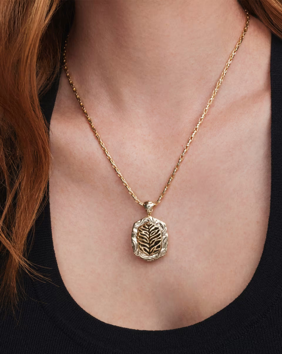 Tiger Striped Daphne Gold Small Long Pendant Necklace